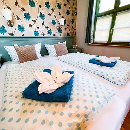Mellenthin Kornmuehle Doppelzimmer Muehlenstein מראה חיצוני תמונה